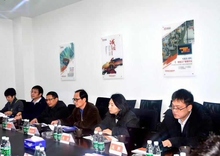 信息技術(shù)服務(wù)賦能工業(yè)轉(zhuǎn)型 湖南、天津調(diào)研組共探華龍訊達創(chuàng)新實踐